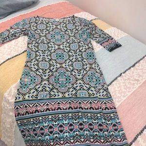 London Times Dress Aqua and Pink 3/4 Sleeve Stretch Sheath Shift Size 10